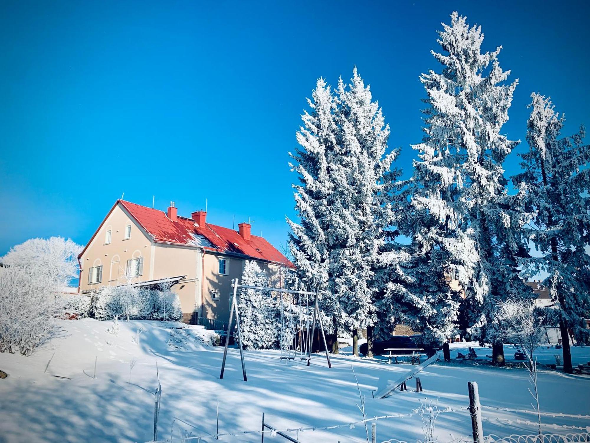 Pension Zaclersky Medved Zaclér Exterior foto