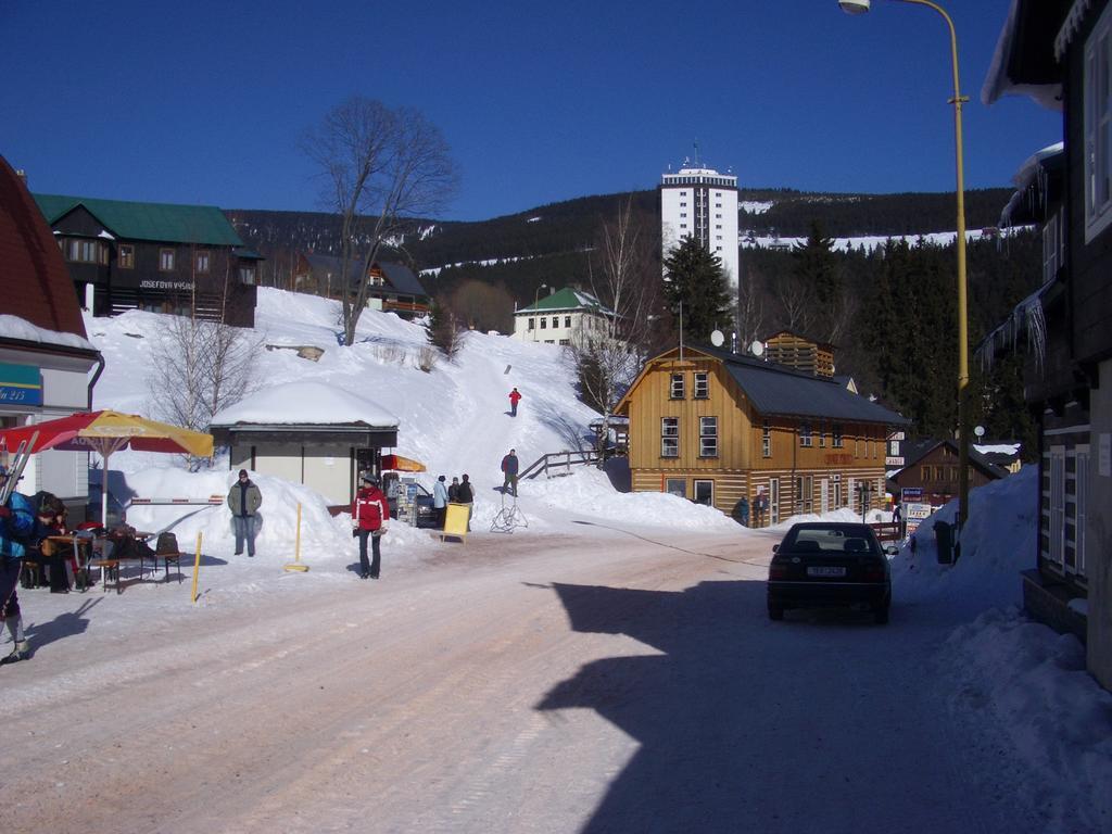 Pension Zaclersky Medved Zaclér Exterior foto