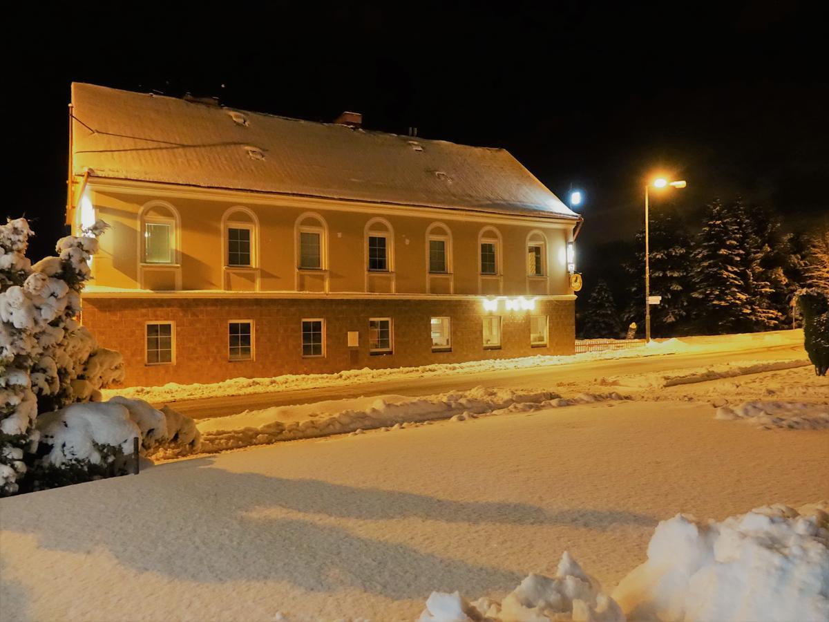 Pension Zaclersky Medved Zaclér Exterior foto